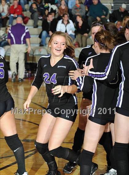 Thumbnail 1 in Grantsburg vs. Regis (WIAA Sectional Finals) photogallery.
