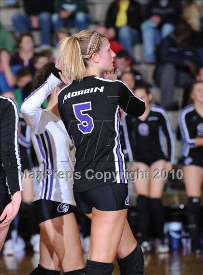 Thumbnail 1 in Grantsburg vs. Regis (WIAA Sectional Finals) photogallery.