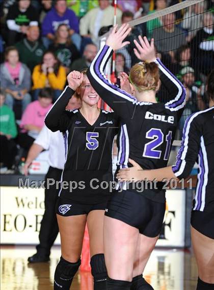 Thumbnail 3 in Grantsburg vs. Regis (WIAA Sectional Finals) photogallery.