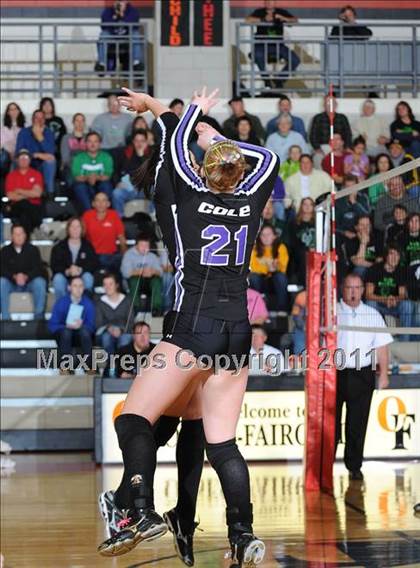 Thumbnail 3 in Grantsburg vs. Regis (WIAA Sectional Finals) photogallery.