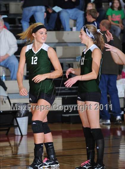 Thumbnail 2 in Grantsburg vs. Regis (WIAA Sectional Finals) photogallery.