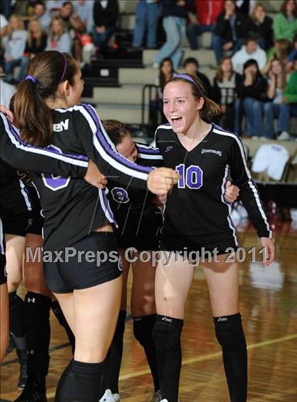 Thumbnail 2 in Grantsburg vs. Regis (WIAA Sectional Finals) photogallery.
