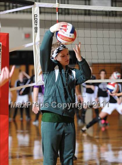 Thumbnail 2 in Grantsburg vs. Regis (WIAA Sectional Finals) photogallery.