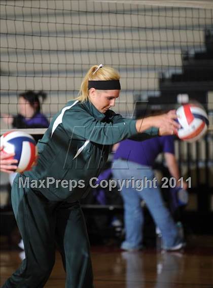 Thumbnail 3 in Grantsburg vs. Regis (WIAA Sectional Finals) photogallery.