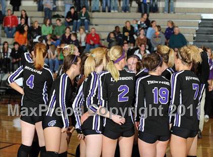 Thumbnail 3 in Grantsburg vs. Regis (WIAA Sectional Finals) photogallery.