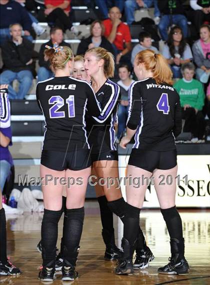 Thumbnail 1 in Grantsburg vs. Regis (WIAA Sectional Finals) photogallery.