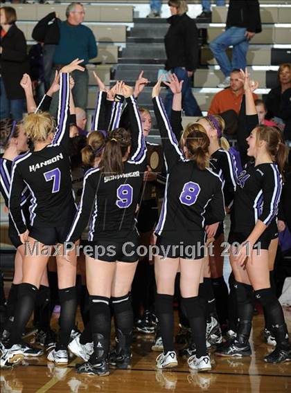 Thumbnail 3 in Grantsburg vs. Regis (WIAA Sectional Finals) photogallery.