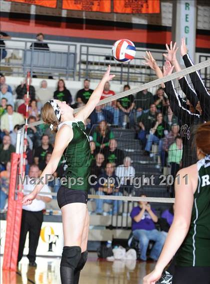 Thumbnail 2 in Grantsburg vs. Regis (WIAA Sectional Finals) photogallery.