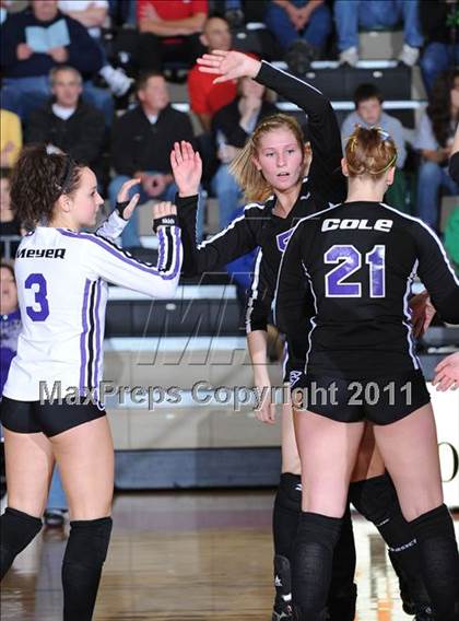 Thumbnail 3 in Grantsburg vs. Regis (WIAA Sectional Finals) photogallery.