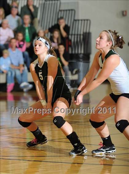 Thumbnail 1 in Grantsburg vs. Regis (WIAA Sectional Finals) photogallery.