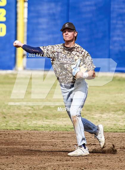 Thumbnail 2 in Liberty @ Clovis photogallery.
