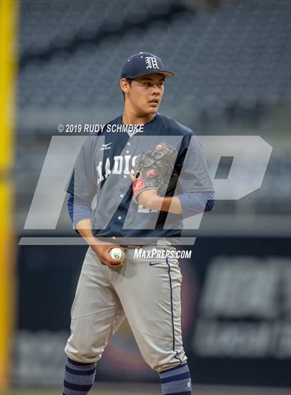 Thumbnail 2 in CIF San Diego Section All-Star Game photogallery.