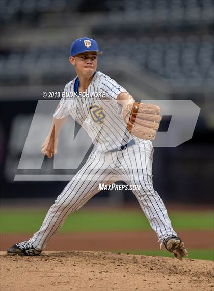 Thumbnail 1 in CIF San Diego Section All-Star Game photogallery.