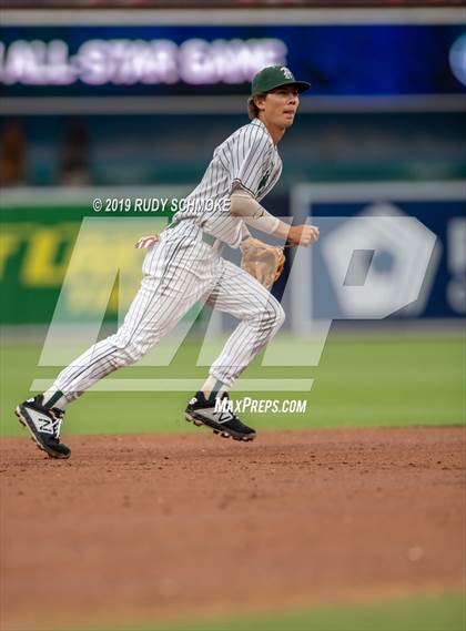 Thumbnail 1 in CIF San Diego Section All-Star Game photogallery.