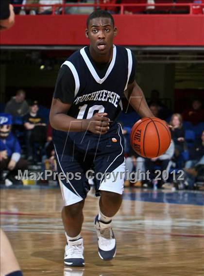 Thumbnail 1 in Tappan Zee vs Poughkeepsie (Section 1 Class A Final) photogallery.
