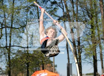 Thumbnail 3 in Queen City Relays photogallery.