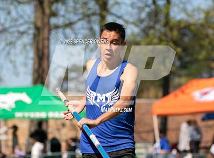 Thumbnail 2 in Queen City Relays photogallery.