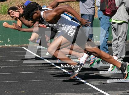 Thumbnail 2 in Queen City Relays photogallery.