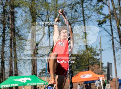 Thumbnail 2 in Queen City Relays photogallery.