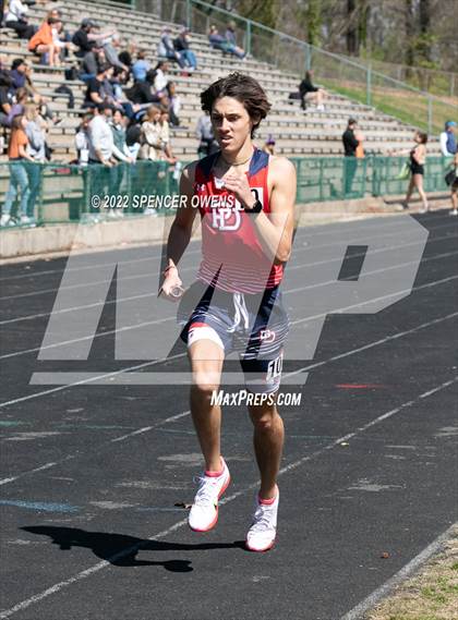 Thumbnail 2 in Queen City Relays photogallery.