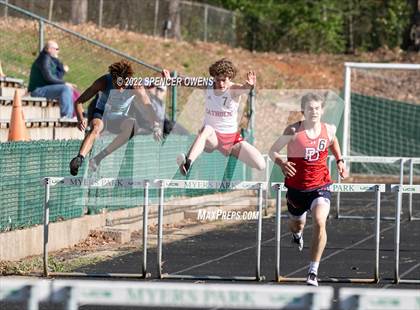 Thumbnail 2 in Queen City Relays photogallery.