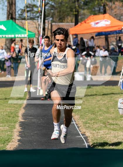 Thumbnail 3 in Queen City Relays photogallery.
