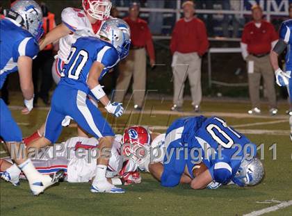 Thumbnail 2 in River Oaks vs. Simpson Academy (MAIS Class AA Championship) photogallery.