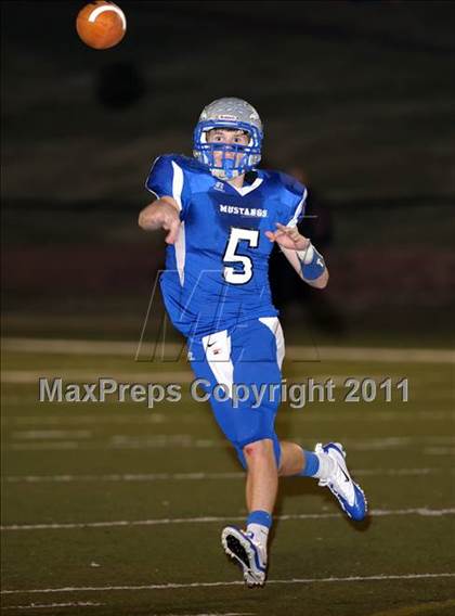 Thumbnail 1 in River Oaks vs. Simpson Academy (MAIS Class AA Championship) photogallery.