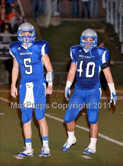 Thumbnail 1 in River Oaks vs. Simpson Academy (MAIS Class AA Championship) photogallery.