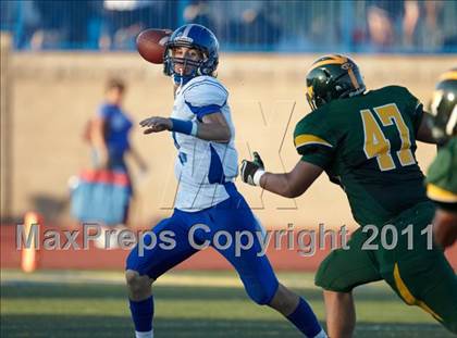 Thumbnail 2 in Placer vs. Brookside Christian (Smackdown at Sactown) photogallery.