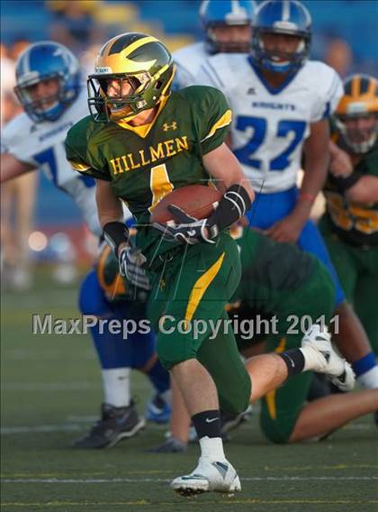Thumbnail 2 in Placer vs. Brookside Christian (Smackdown at Sactown) photogallery.