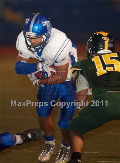 Thumbnail 3 in Placer vs. Brookside Christian (Smackdown at Sactown) photogallery.