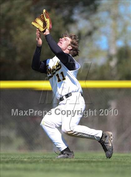 Thumbnail 2 in Honeoye Falls-Lima @ Rush-Henrietta photogallery.
