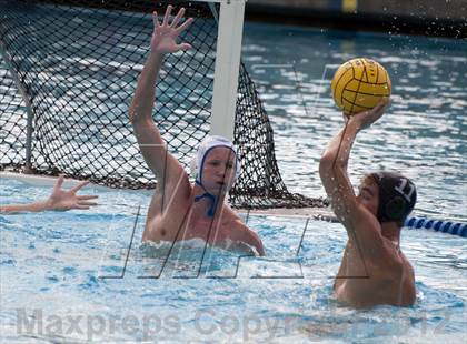 Thumbnail 2 in La Quinta vs. Temescal Canyon (CIF SS D6 Final) photogallery.