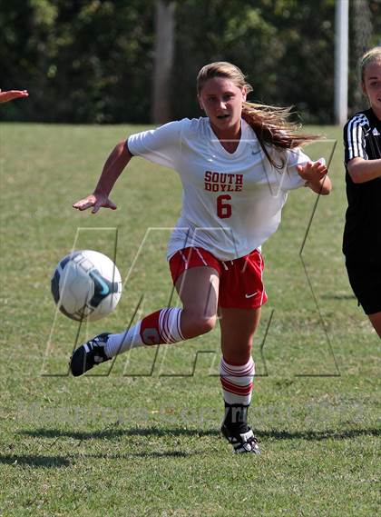 Thumbnail 2 in South-Doyle vs Pigeon Forge photogallery.