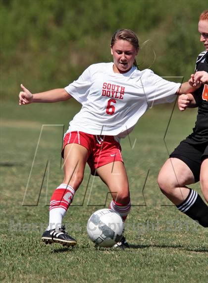 Thumbnail 3 in South-Doyle vs Pigeon Forge photogallery.