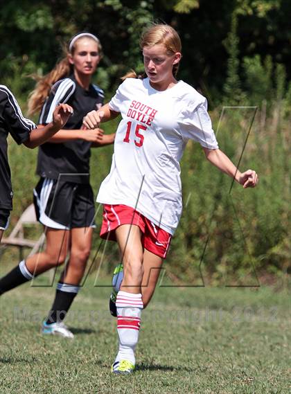 Thumbnail 3 in South-Doyle vs Pigeon Forge photogallery.