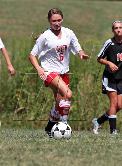 Thumbnail 2 in South-Doyle vs Pigeon Forge photogallery.