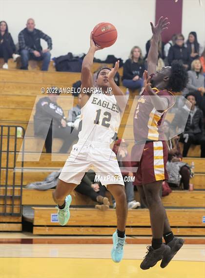 Thumbnail 2 in Del Oro vs Liberty (37th Stonebarger Tournament Final) photogallery.