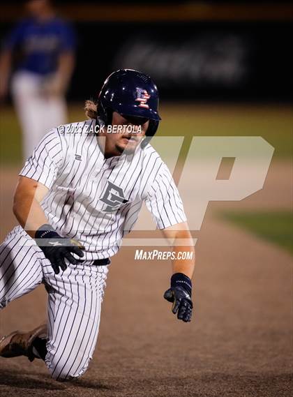 Thumbnail 1 in Duchesne vs. San Juan (UHSAA 2A Semifinal) photogallery.