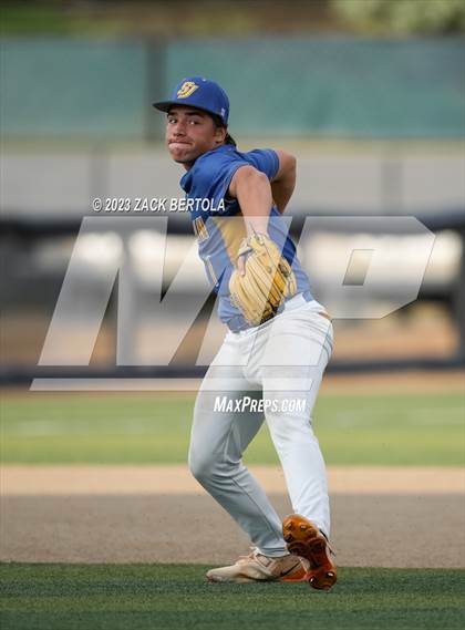 Thumbnail 1 in Duchesne vs. San Juan (UHSAA 2A Semifinal) photogallery.
