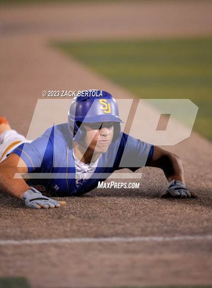 Thumbnail 1 in Duchesne vs. San Juan (UHSAA 2A Semifinal) photogallery.