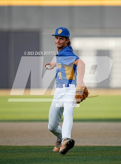 Thumbnail 3 in Duchesne vs. San Juan (UHSAA 2A Semifinal) photogallery.