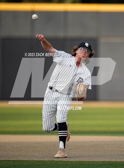 Thumbnail 1 in Duchesne vs. San Juan (UHSAA 2A Semifinal) photogallery.