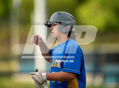 Thumbnail 2 in Duchesne vs. San Juan (UHSAA 2A Semifinal) photogallery.