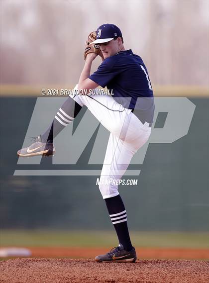 Thumbnail 3 in Chilton County vs Jemison (Chilton County Tournament) photogallery.
