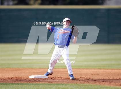 Thumbnail 3 in Chilton County vs Jemison (Chilton County Tournament) photogallery.
