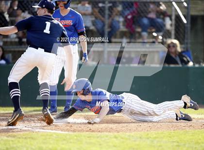 Thumbnail 3 in Chilton County vs Jemison (Chilton County Tournament) photogallery.