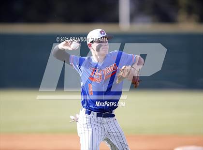 Thumbnail 3 in Chilton County vs Jemison (Chilton County Tournament) photogallery.