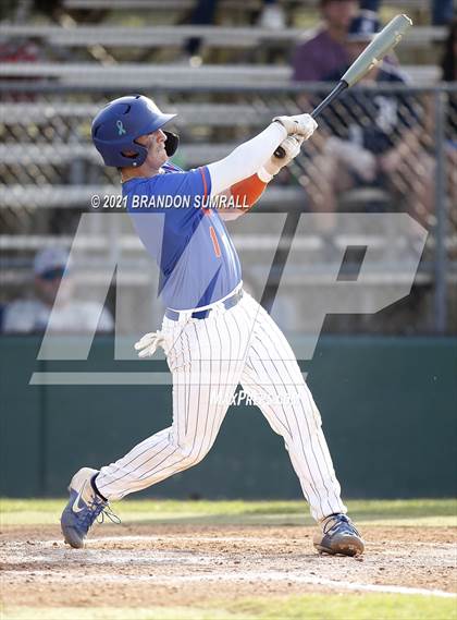 Thumbnail 2 in Chilton County vs Jemison (Chilton County Tournament) photogallery.